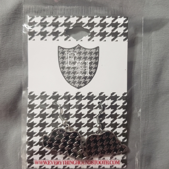Houndstooth Hat Earrings. - Picture 2 of 5